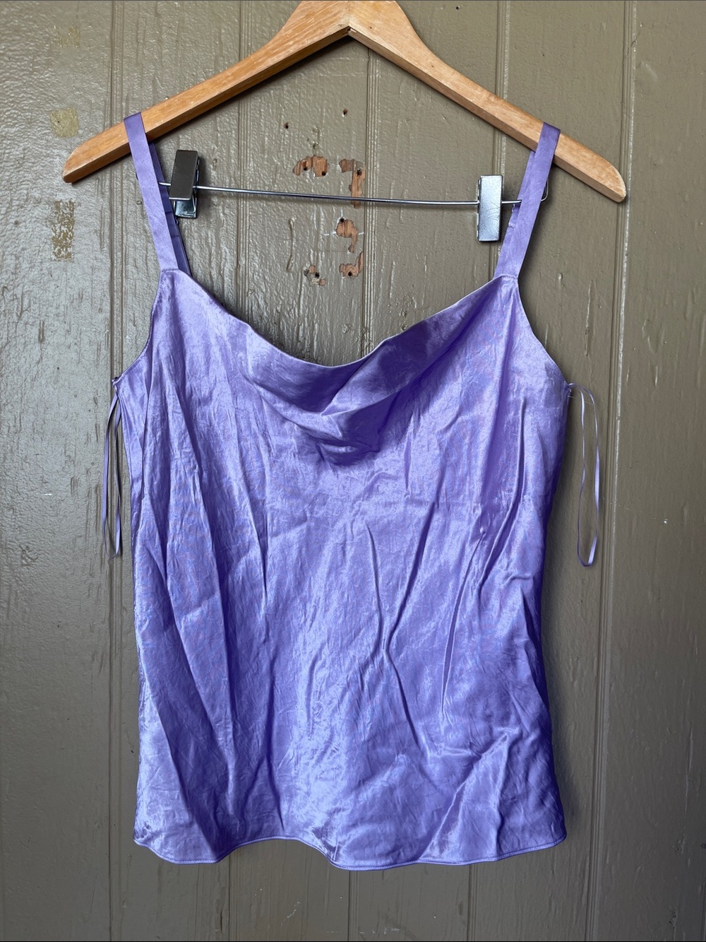 Vince Satin Cowl Neck Camisole in Lavander Size S